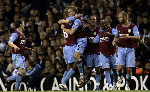 尼克斯击败雄鹿成功晋级，近7场两队对决尼克斯6胜1负