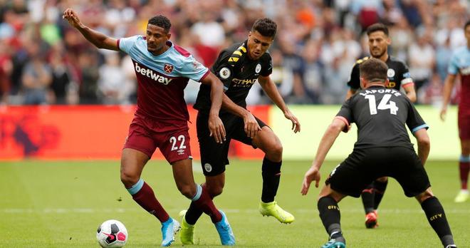 国米肠子悔青了吧？米兰700万投资蜡笔，收益直指联赛冠军