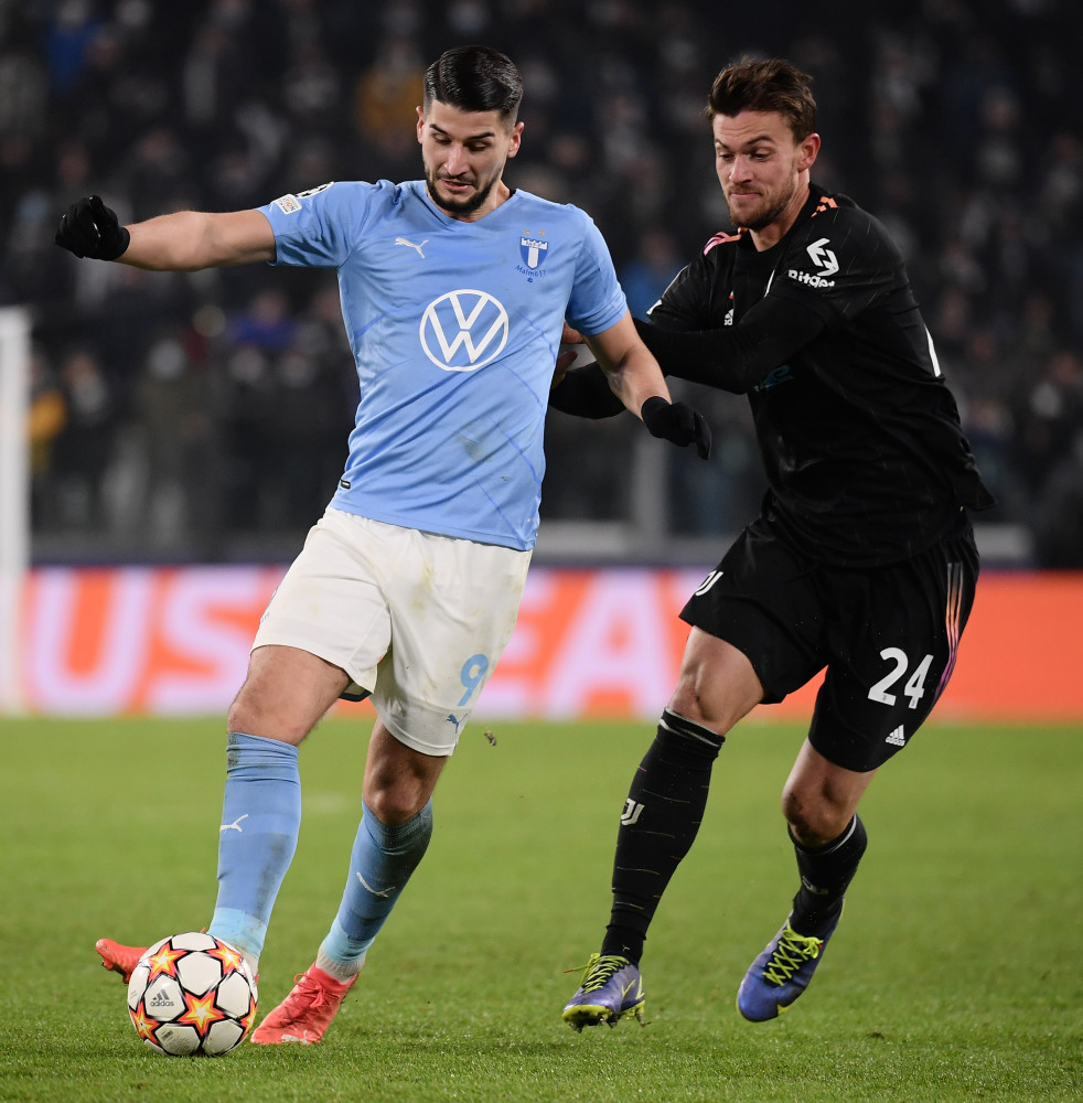 意媒：多队盯国米17岁中卫布雷达，国米看好球员天赋无意放人