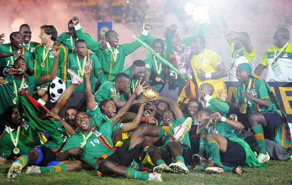 两球员结束联赛征程即赴国家队报到（两名球员联赛收官后即刻赴国家队报到）