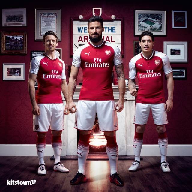 胡梅尔斯：按照目前的中卫市场，施洛特贝克有很多的机会（胡梅尔斯：以当下中卫行情来看，施洛特贝克机会颇多）