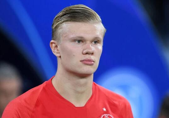 世界杯诞生3个死亡之组！同组4队实力相近：荷兰vs日本，争夺头名（世界杯三大死亡之组出炉：四队难分伯仲，荷兰对日本争夺小组头名）