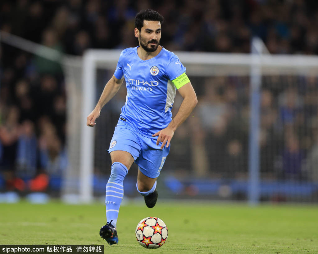 随着莱比锡爆大冷门1-3落败，德甲最新积分榜出炉：拜仁领先8分（莱比锡1-3冷负，德甲积分榜更新：拜仁领先8分）