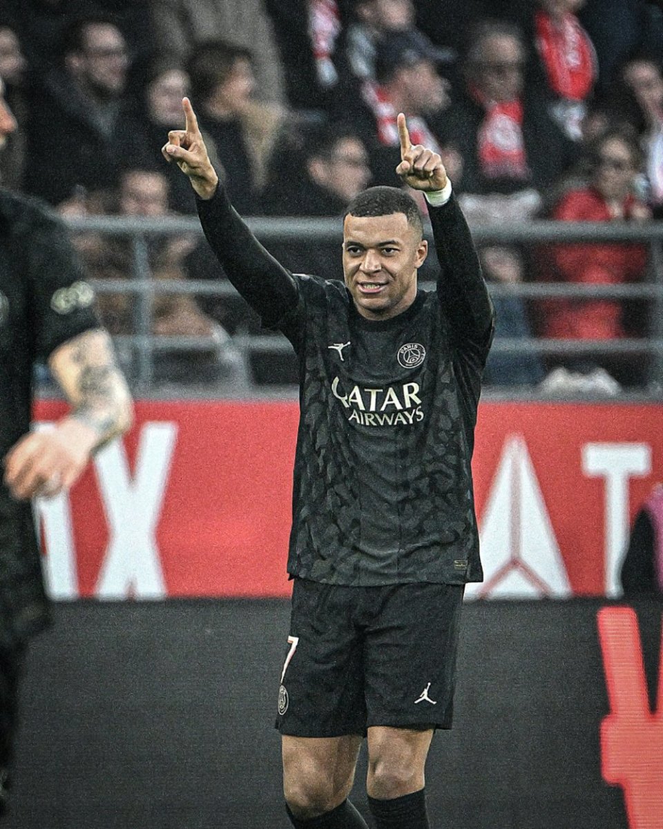 巴萨梅西进球助球队领先皇家社会