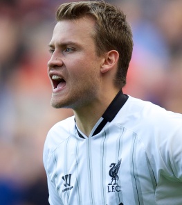 澳超联赛中央海岸水手vs悉尼FC因恶劣天气推迟至18：30进行