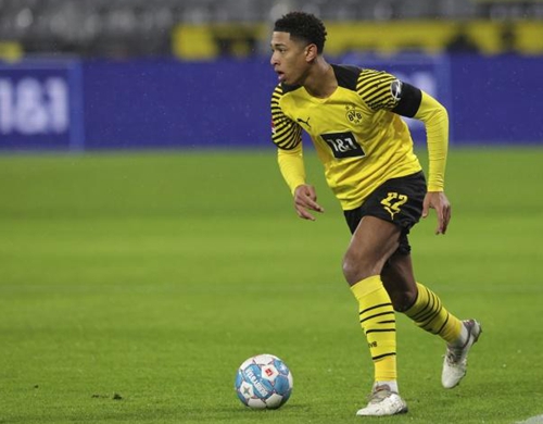 FC26鬼卡2队：登贝莱领衔，迪巴拉、格列兹曼、弗林蓬在列（FC26鬼卡第二队：登贝莱领衔，迪巴拉、格列兹曼与弗林蓬入选）