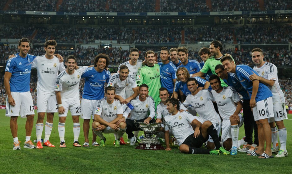 篮球篮网球队训练成果展示（篮网篮球队训练成果汇报展）