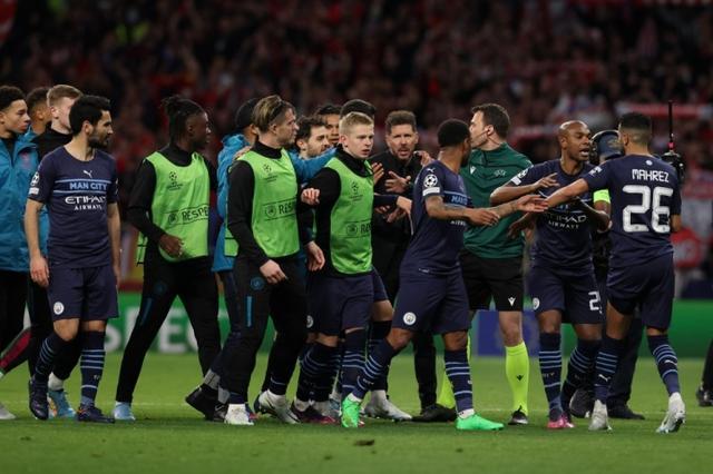 若日尼奥代表弗拉门戈赢下南美解放者杯，生涯再添重要冠军（若日尼奥随弗拉门戈夺解放者杯，职业生涯再添重磅荣誉）