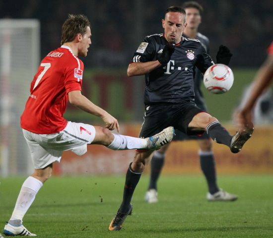 拿了贴纸就跑？RA官方：Marek即日起正式离队（贴纸到手就跑路？RA官宣：Marek立即离队）