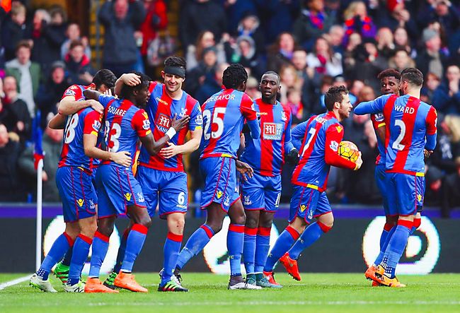 经纪人：埃切韦里可能去赫罗纳或黄潜；曼城不同意他回河床（经纪人：埃切韦里或加盟赫罗纳／比利亚雷亚尔，曼城不允其回归河床）