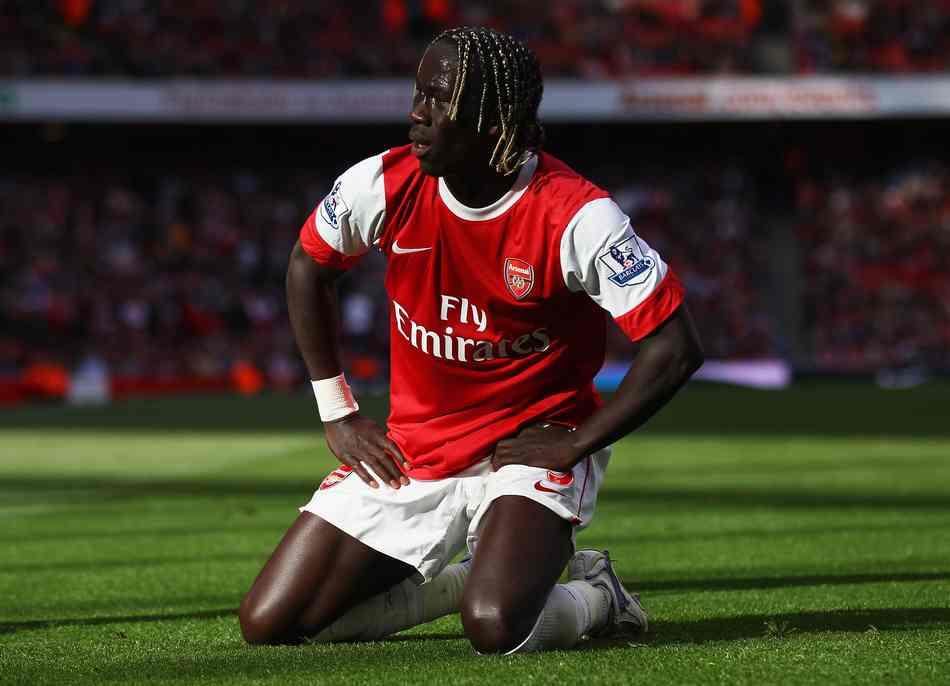 骑士主帅吐槽计时器：我都不知道还剩多少时间可以布置战术（骑士主帅抱怨计时混乱：我根本不清楚还能用多少时间布置战术）