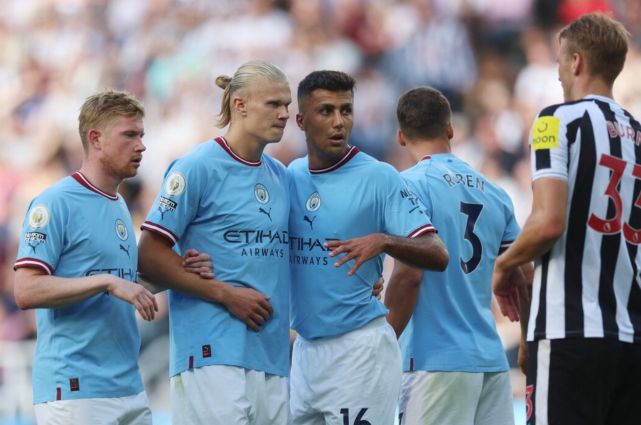 加拿大主帅：加拿大有机会拿小组第一；若能对阵意大利会很好（加拿大主帅称有望夺小组头名，盼与意大利相遇）