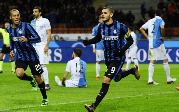 赵丽娜：走了70所学校，女孩踢球屈指可数；想让女孩踢球普及