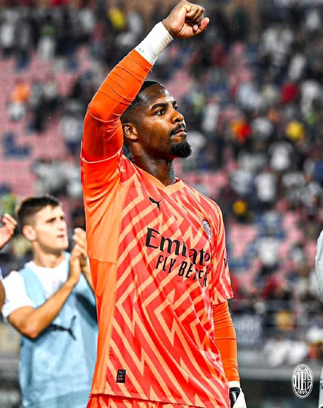 3进球+3进球被吹，专打巴萨命门！切尔西将高防线撕成碎片（3次破门+3球被吹，直击巴萨软肋！切尔西把高位防线撕成碎片）