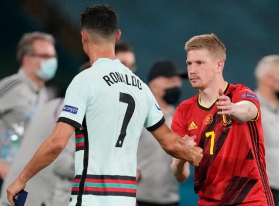 青训小将助攻制胜球，引发关注（青训新星助攻制胜，备受瞩目）