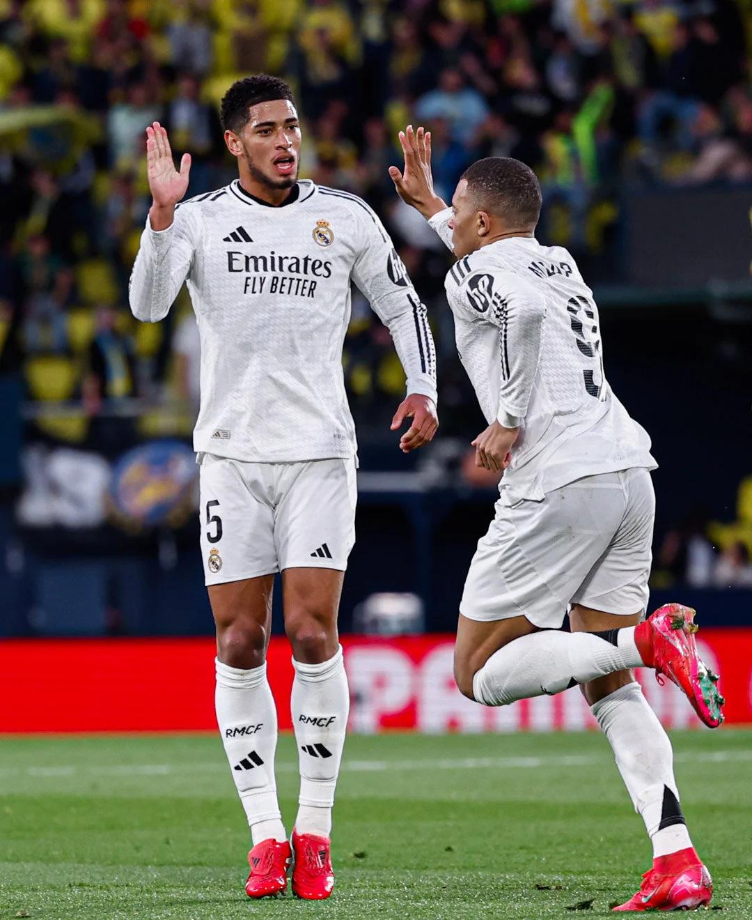 足球中超球队宣布换帅，前国脚正式接手（中超俱乐部官宣主帅更迭，前国脚走马上任）