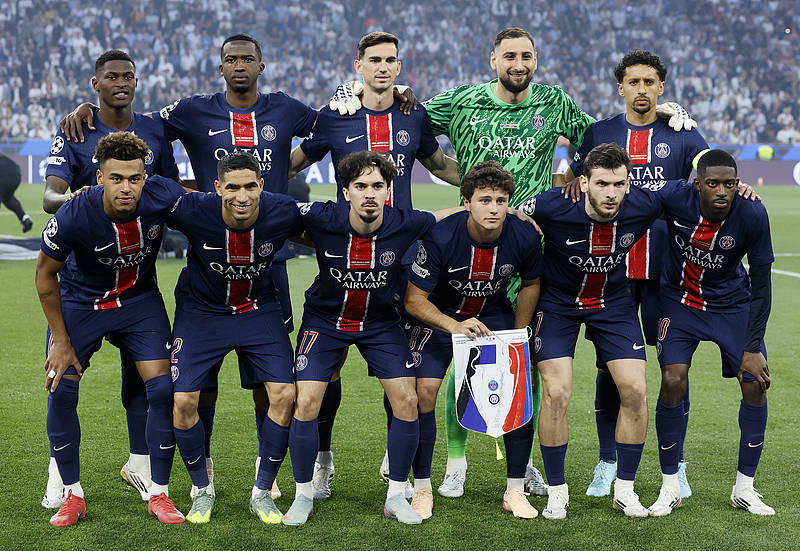 东体：邵佳一在推进国足新老交替过程中需要打造“嫡系部队”（东体：推进国足新老更替，邵佳一需组建自己的核心班底）