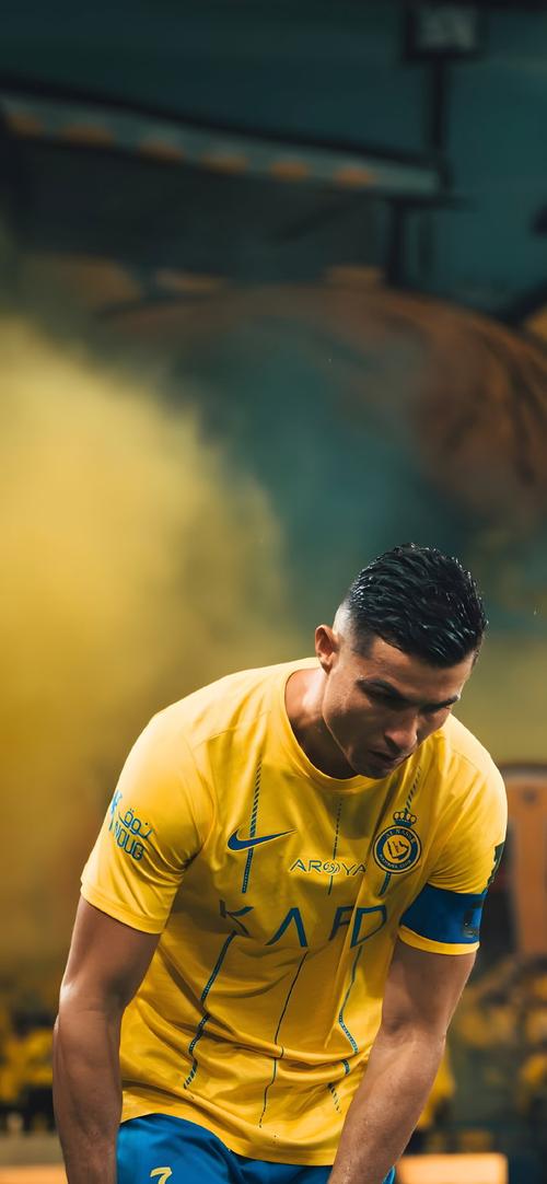 孔帕尼：我们已赢了15场但这还不够；很期待对阵大巴黎的比赛（孔帕尼：15场胜利仍嫌不够，盼与大巴黎一战）